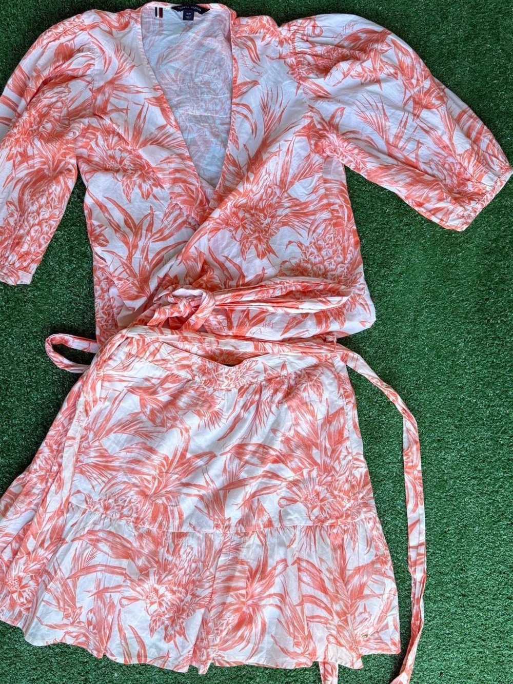 Tommy Hilfiger White & Coral Printed Button-Up set